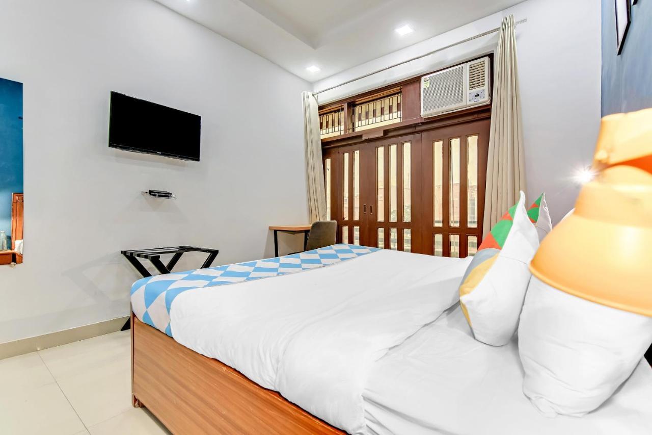 Oyo Home 64106 Comfortable Stay Нью-Дели Экстерьер фото